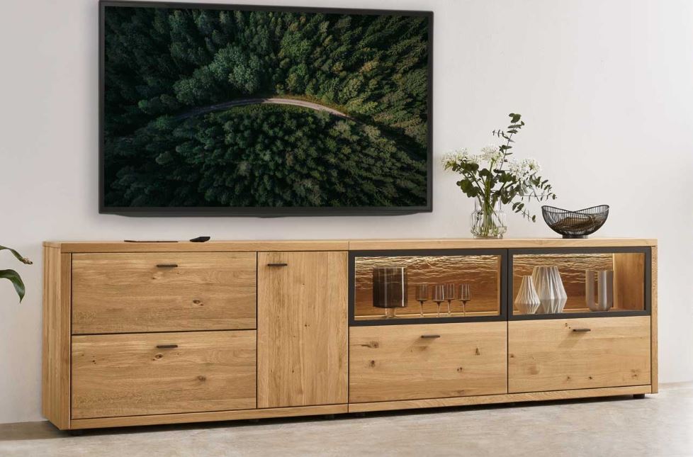 Wöstmann WM 2250 Lowboard mit Vitrinenausschnitten